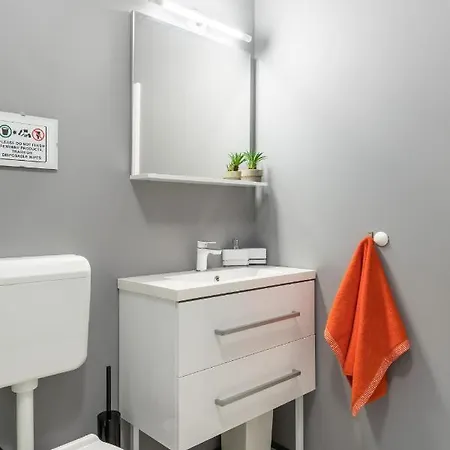 Apartman Waterview - Koru And Pool *